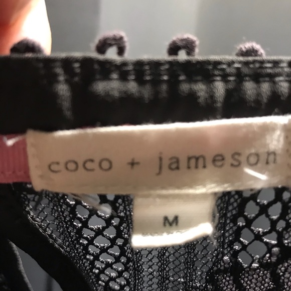 Lace top - Picture 3 of 3